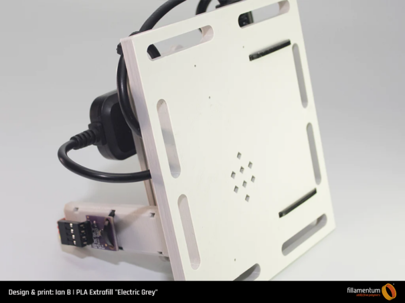 PLA_Extrafill_Electric_Grey_Ian_B_Raspberry_Pi_2-Portugal-Espana-Evolt-Impressao-3D